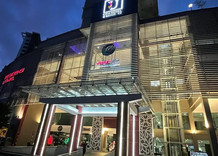 Utm Hotel & Residence